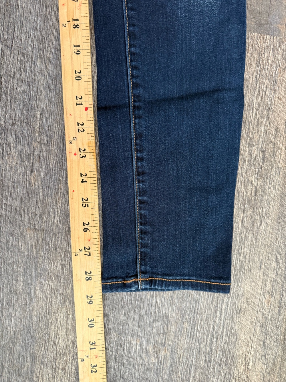 American Eagle Outfitters Dark Blue Faded Skinny Jeans AEO Denim Size 6 - Picture 12 of 12